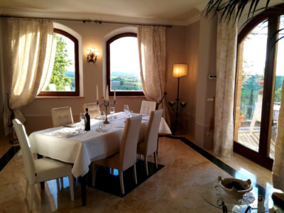 Tuscan Villa dining - Wine and Dine Night