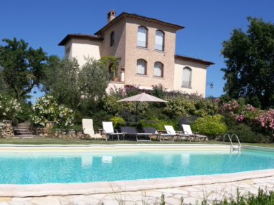 La Valiana Villa in Tuscany Book Now